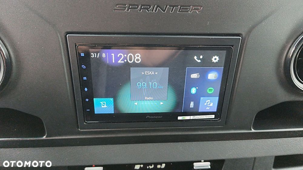 Mercedes-Benz Sprinter - 27