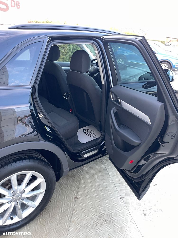 Audi Q3 2.0 TDI Quattro Stronic Sport - 24