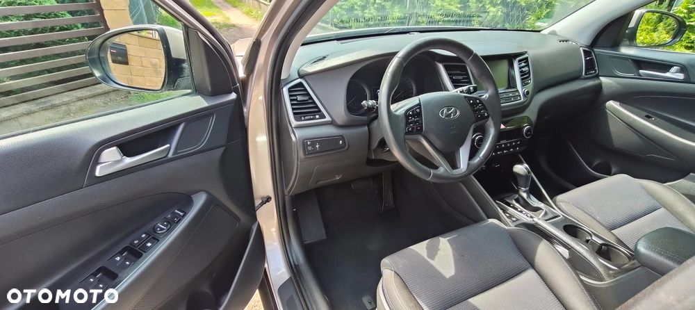 Hyundai Tucson blue 1.7 CRDi 2WD DCT Passion Plus - 21