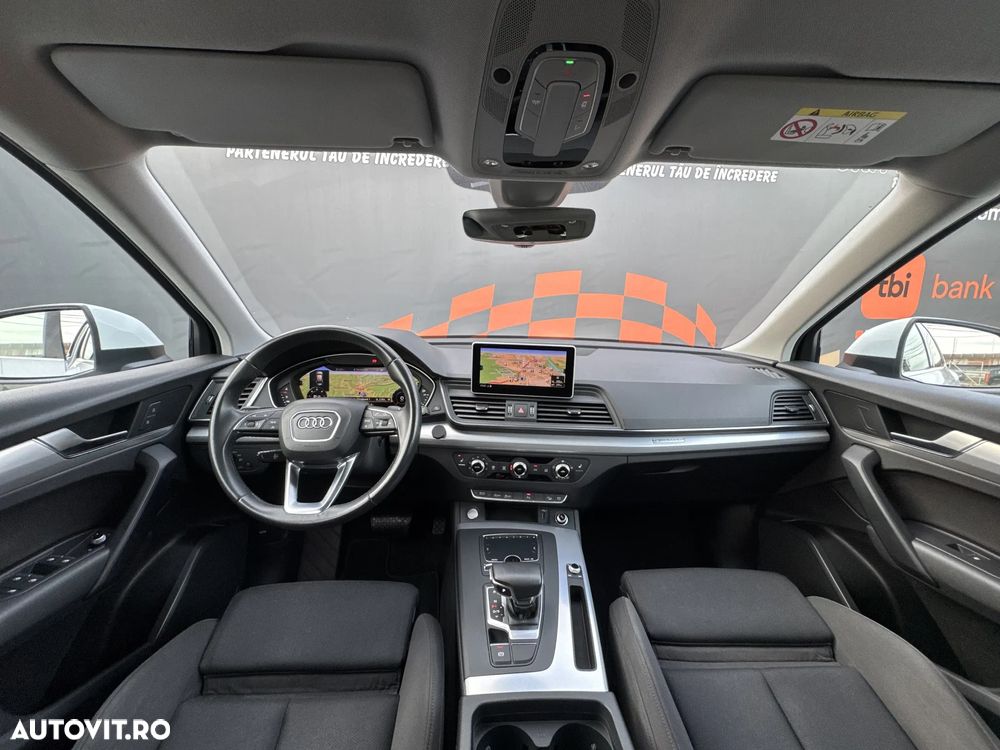Audi Q5 2.0 40 TDI quattro S tronic Design - 7