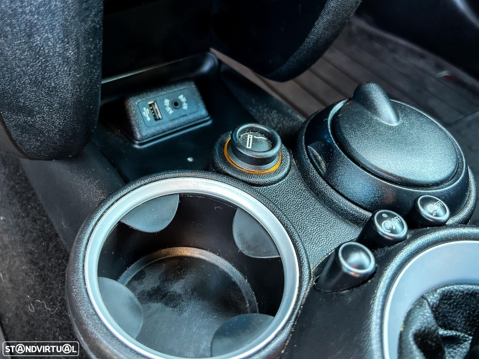 MINI 3 Portas Cooper SD - 22