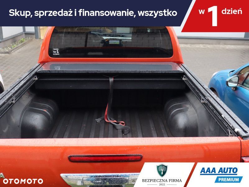 Toyota Hilux - 19