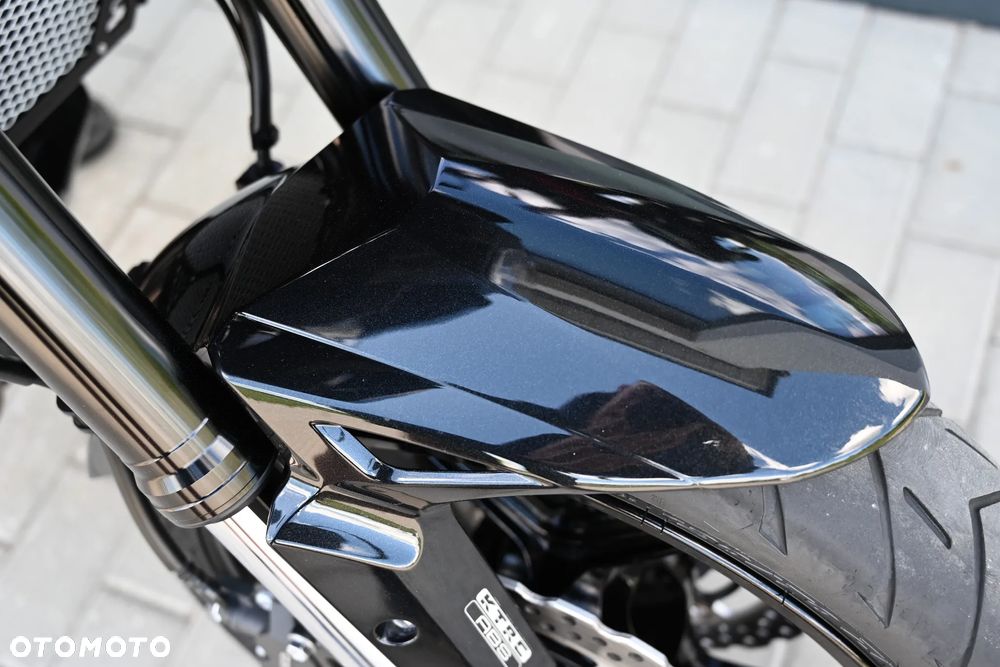 Kawasaki Versys 1000 - 24
