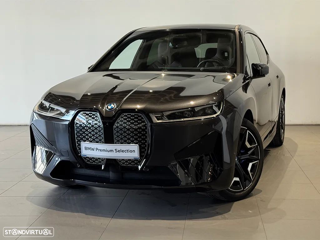 BMW iX xDrive 50 Pack Desportivo - 1