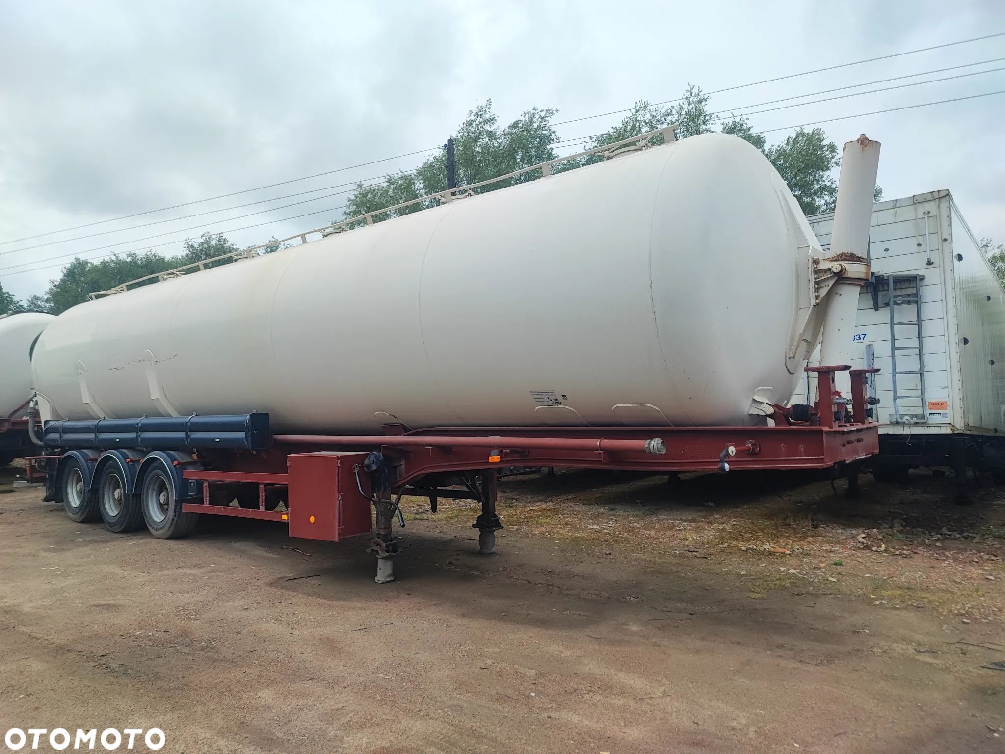 Benalu 62 000 L - 1