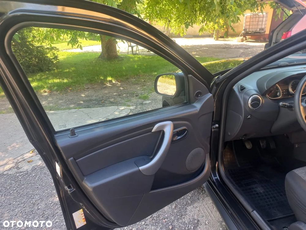 Dacia Duster 1.6 Ambiance - 13