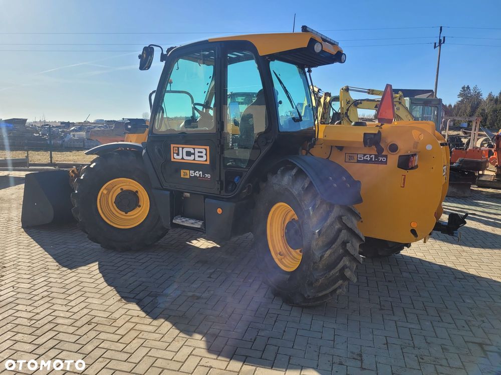 JCB 541-70 - 3