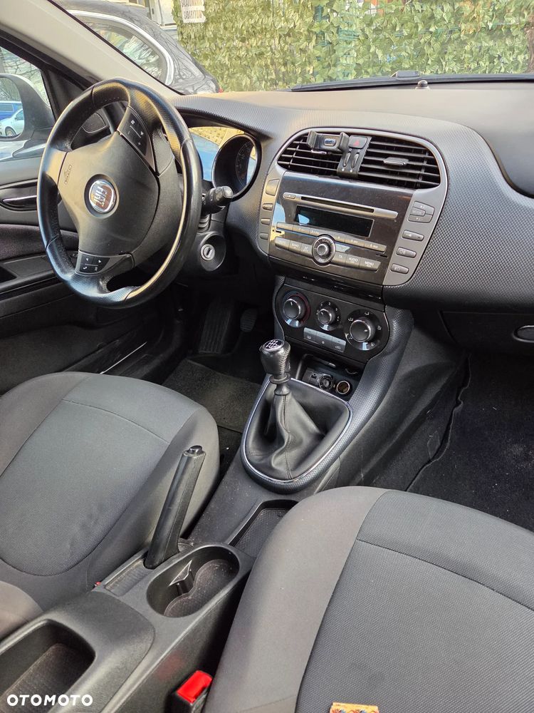 Fiat Bravo 1.4 16V Dynamic - 10