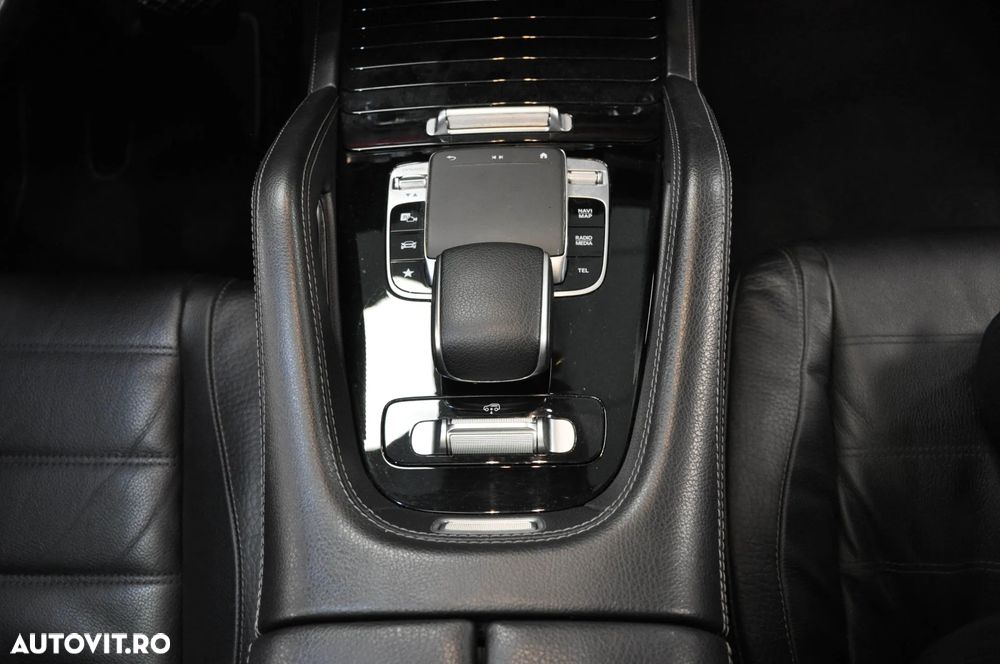 Mercedes-Benz GLE 300 d 4MATIC - 29
