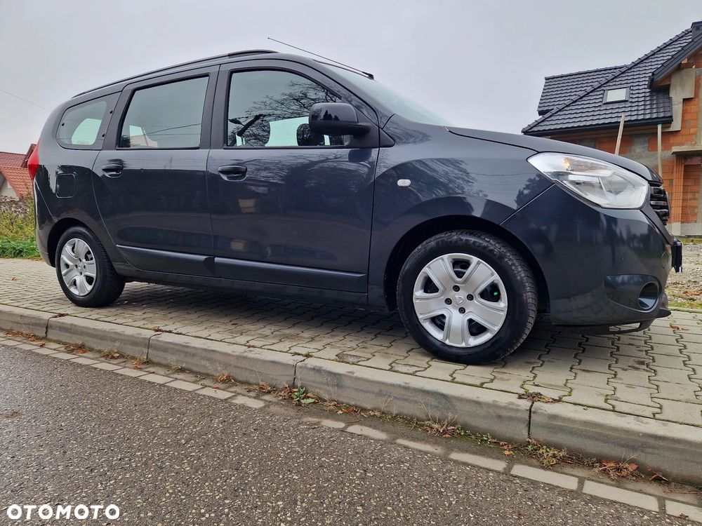 Dacia Lodgy 1.6 SCe Laureate S&S - 10