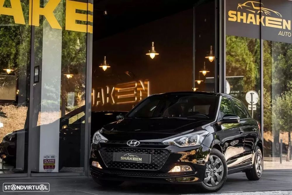 Hyundai i20 1.1 CRDi Comfort - 1