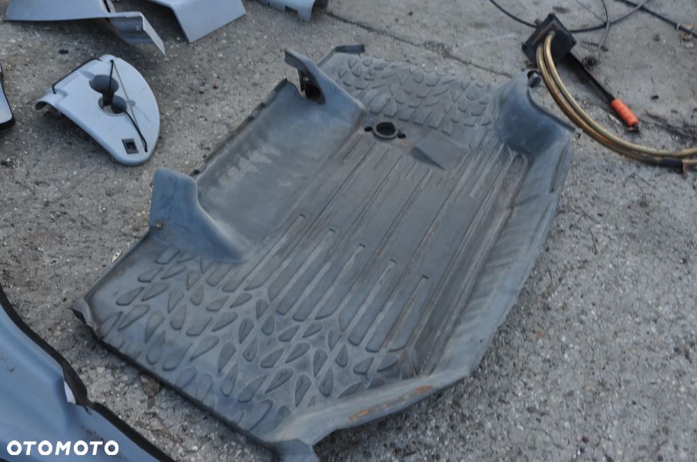 KABINA CZESCI KABINY  MASSEY FERGUSON 7480 6480 6485 - 8