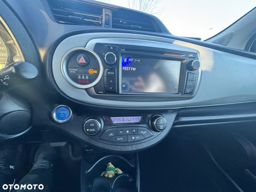 Toyota Yaris Hybrid 1.5 VVT-i Comfort - 17