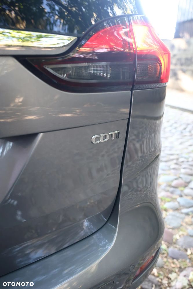 Opel Zafira 1.6 CDTI Enjoy S&S - 26