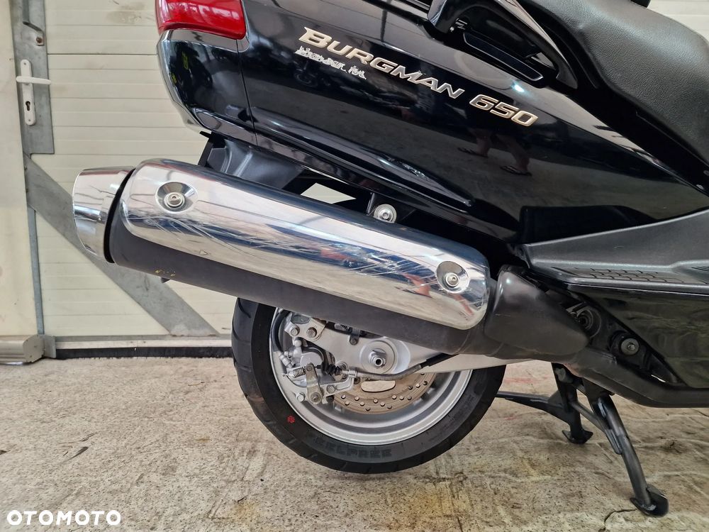 Suzuki Burgman - 25