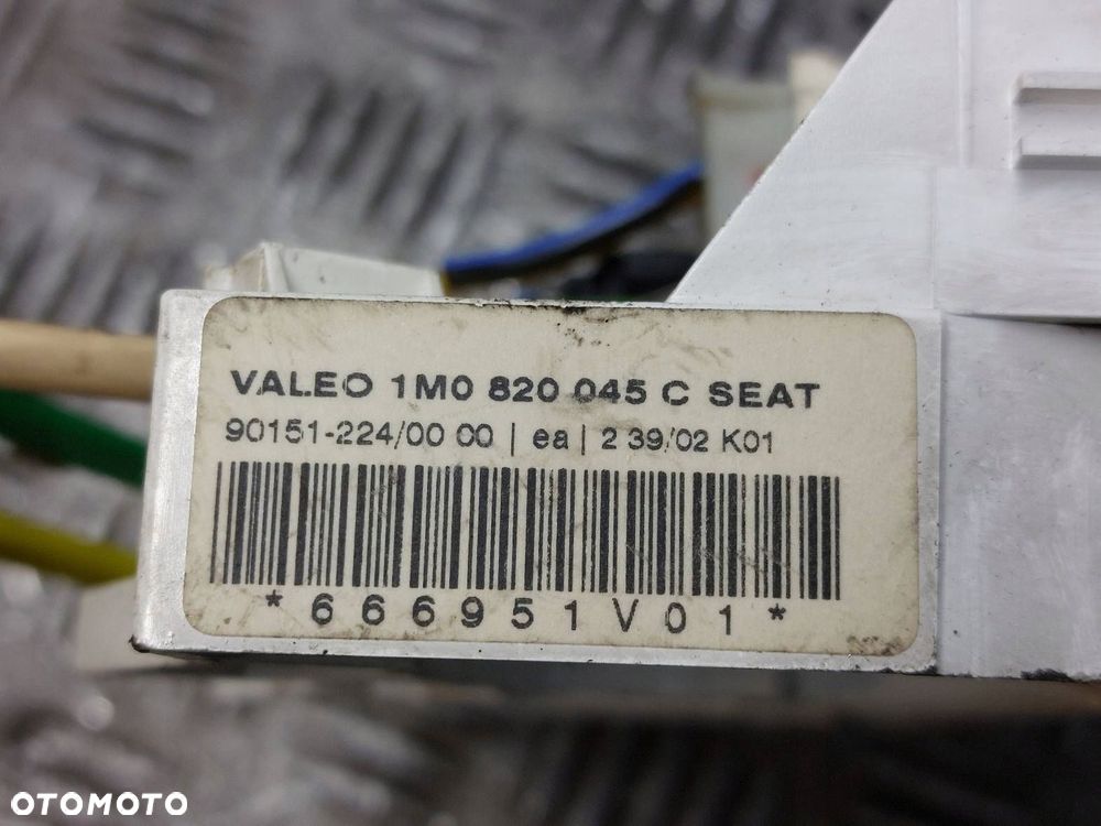 PANEL NAWIEWU SEAT LEON I TOLEDO II 1M0820045C - 4