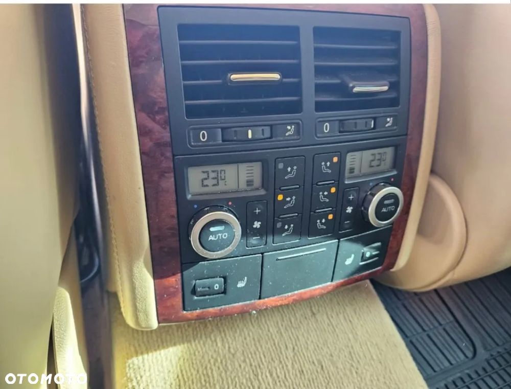 Volkswagen Touareg 5.0 V10 TDI DPF Automatik Individual - 10