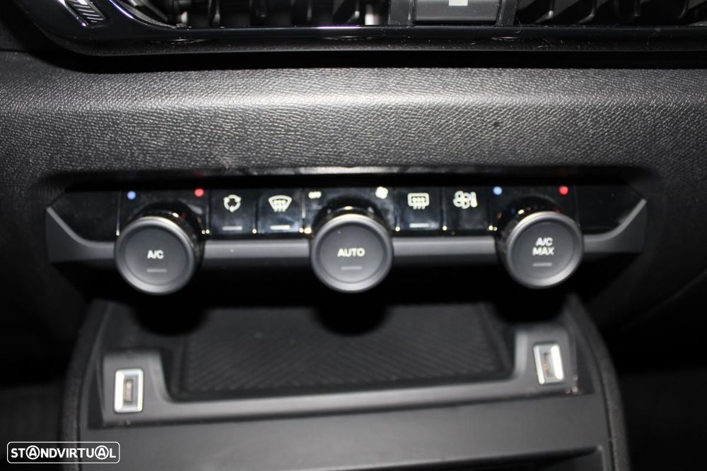 Citroën e-C4 X 50 kWh Plus - 20