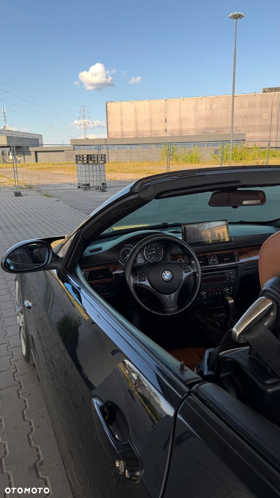 BMW Seria 3 325d DPF - 13