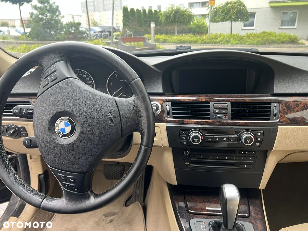 BMW Seria 3 320d DPF - 15