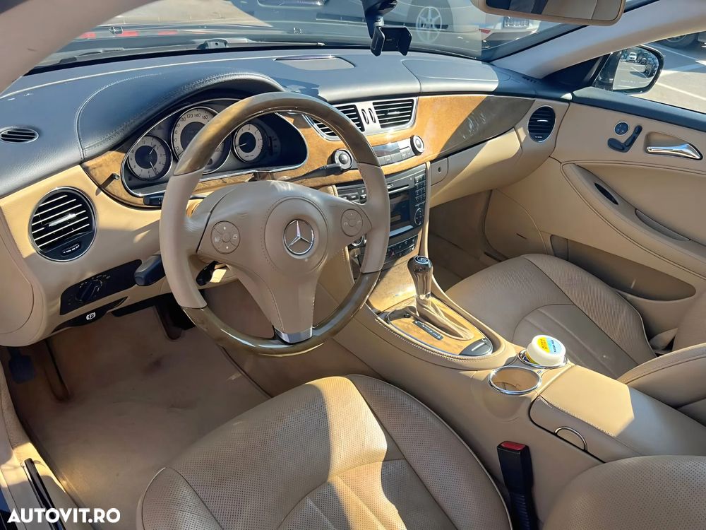 Mercedes-Benz CLS 350 Aut - 4