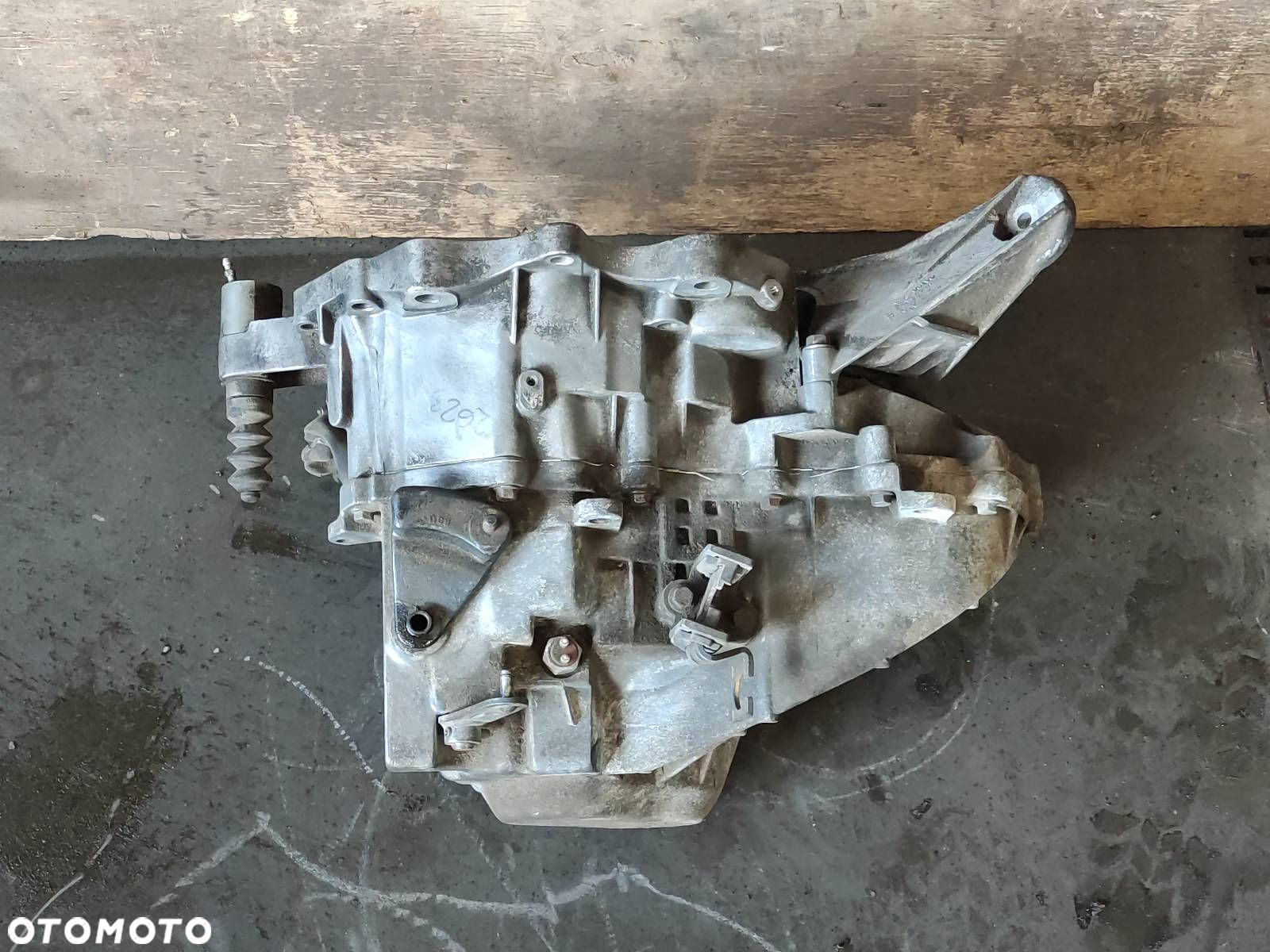 SKRZYNIA BIEGÓW VOLVO 850 I 2.5 TDI - 3