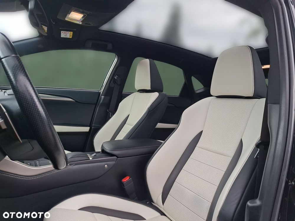 Lexus NX 300 GPF F Sport AWD - 10