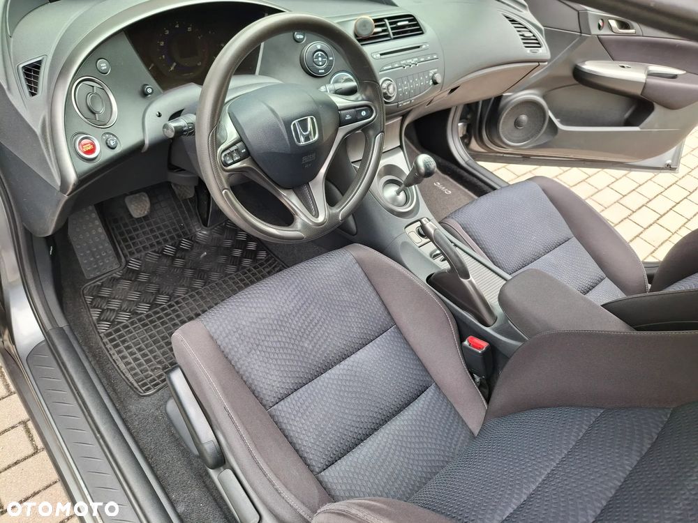 Honda Civic - 11