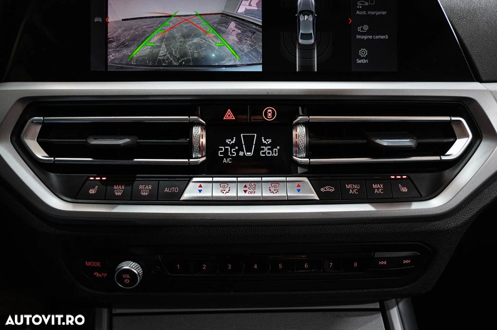 BMW Seria 3 318d Aut. Luxury Line - 17