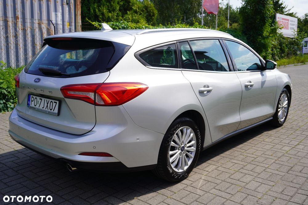Ford Focus 1.0 EcoBoost Titanium - 2