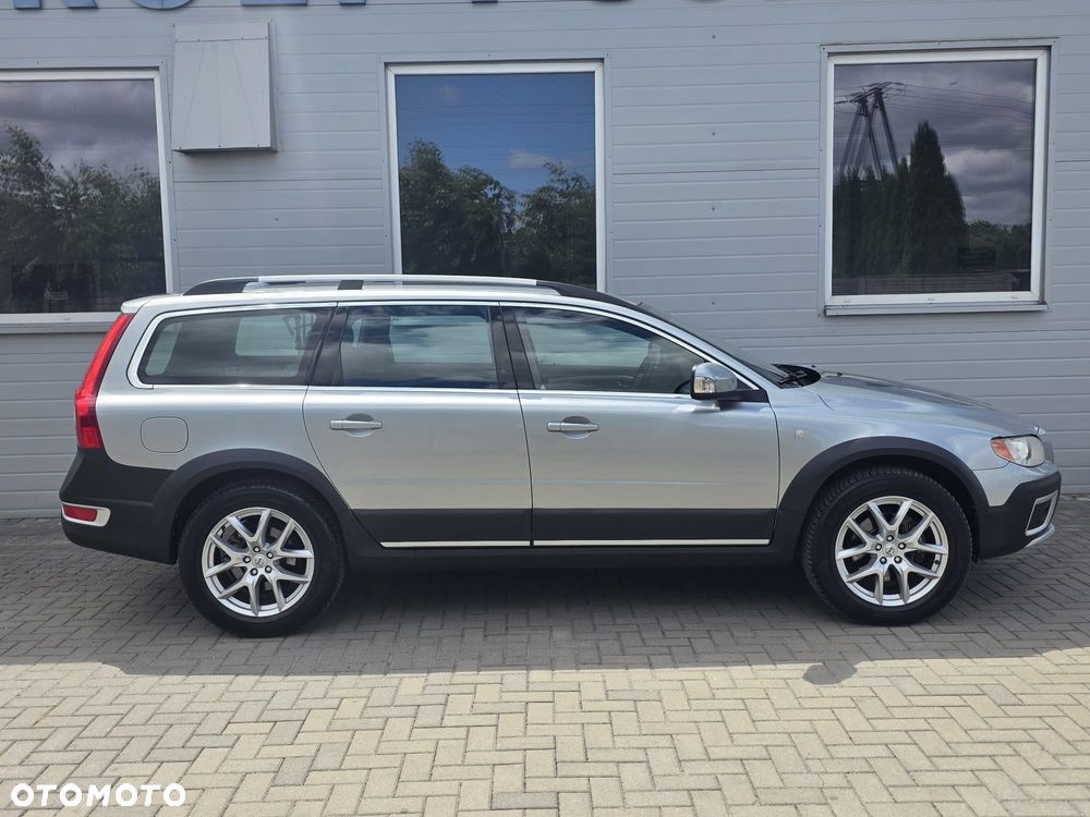 Volvo XC 70 D5 AWD Ocean Race - 8