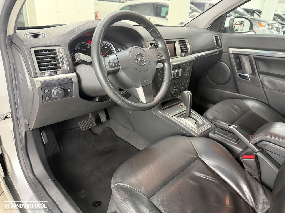 Opel Vectra 1.9 CDTi Auto. - 15