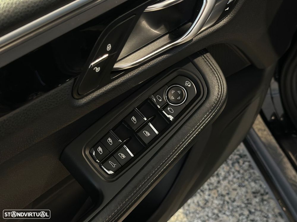 Porsche Macan S - 11