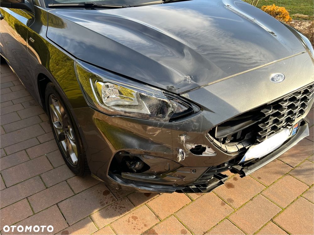 Ford Focus 1.0 EcoBoost mHEV ST-Line - 15