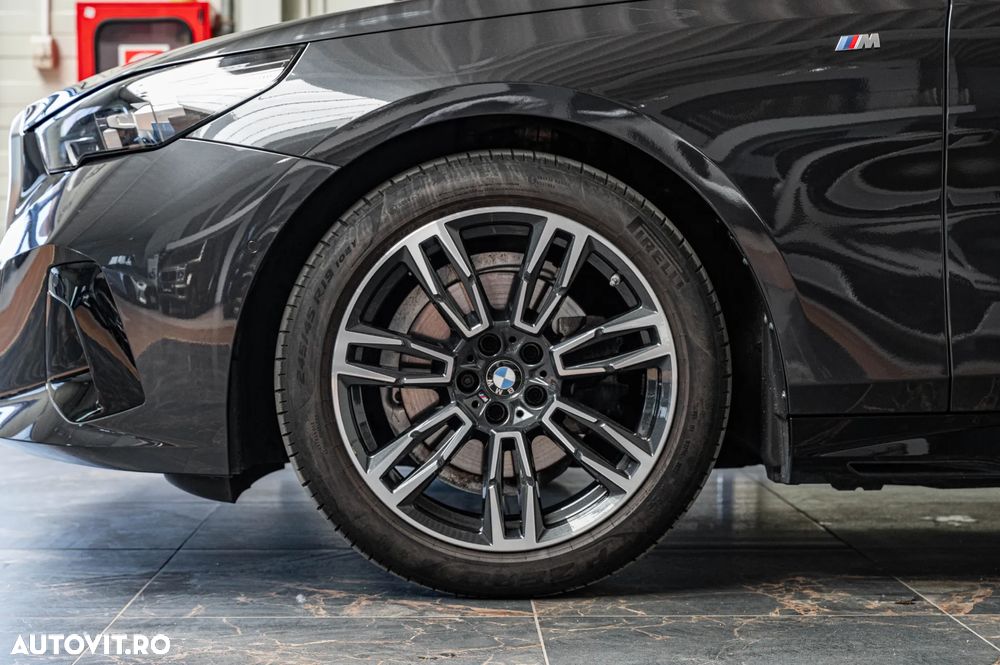BMW Seria 5 520d AT MHEV - 12