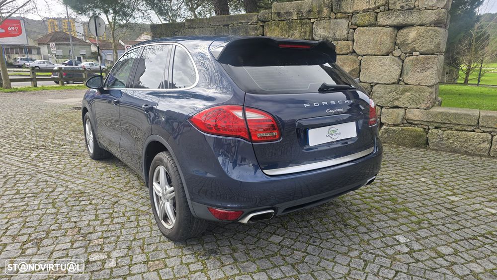 Porsche Cayenne Tiptronic S - 27