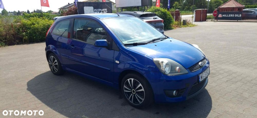 Ford Fiesta 2.0 ST - 4