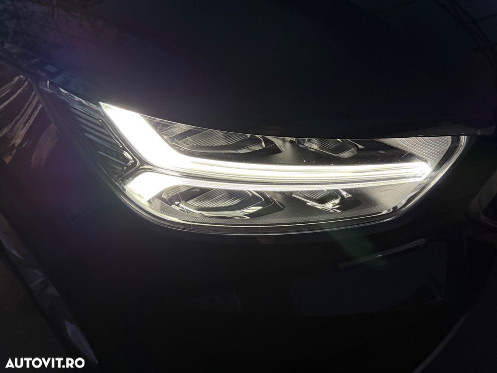 Volvo XC 40 T2 Momentum Pro - 21