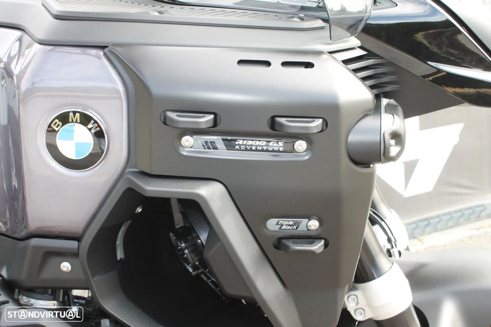 BMW R 1300 GS Adventure Triple Blak - 18