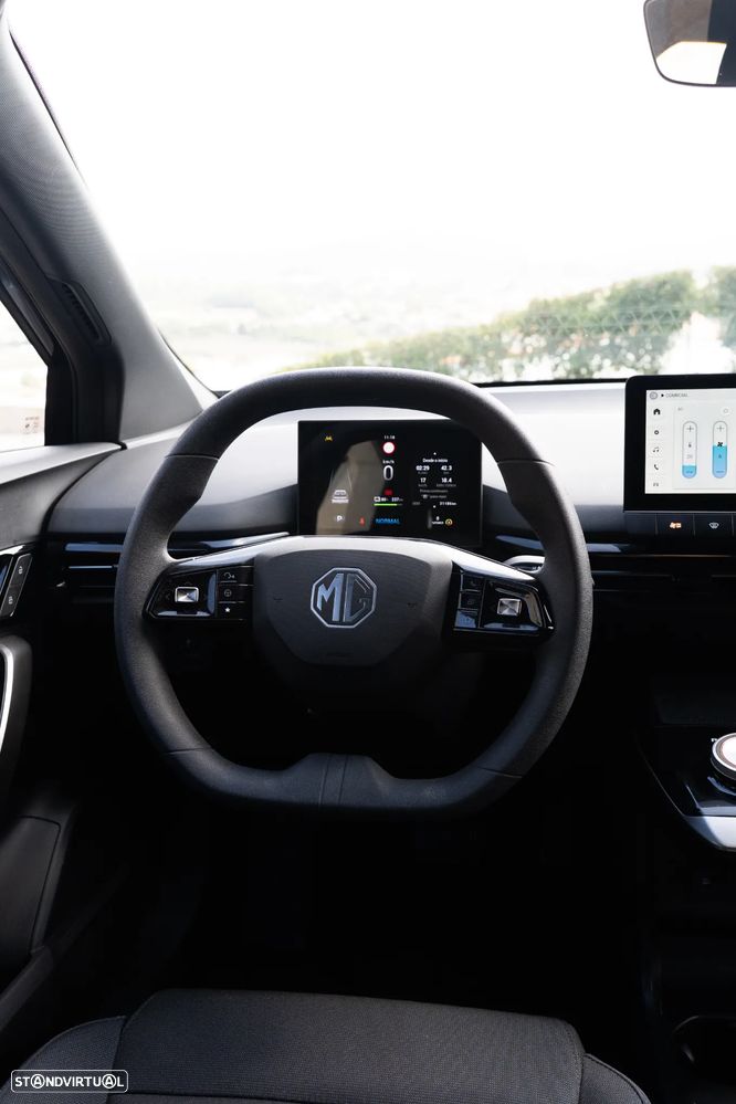 MG MG4 51 kWh Standard - 14