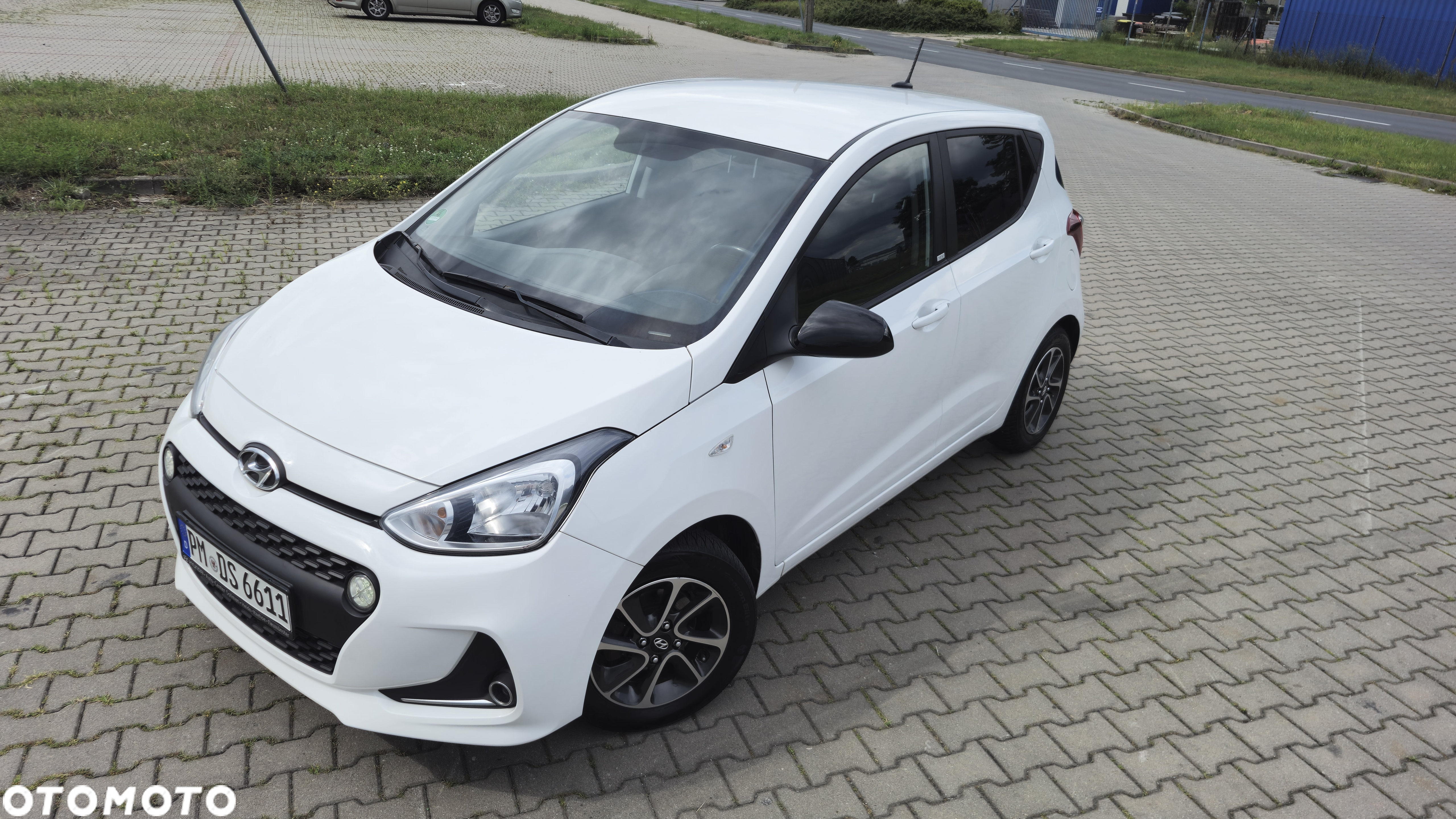 Hyundai i10 1.0 blue Pure - 12