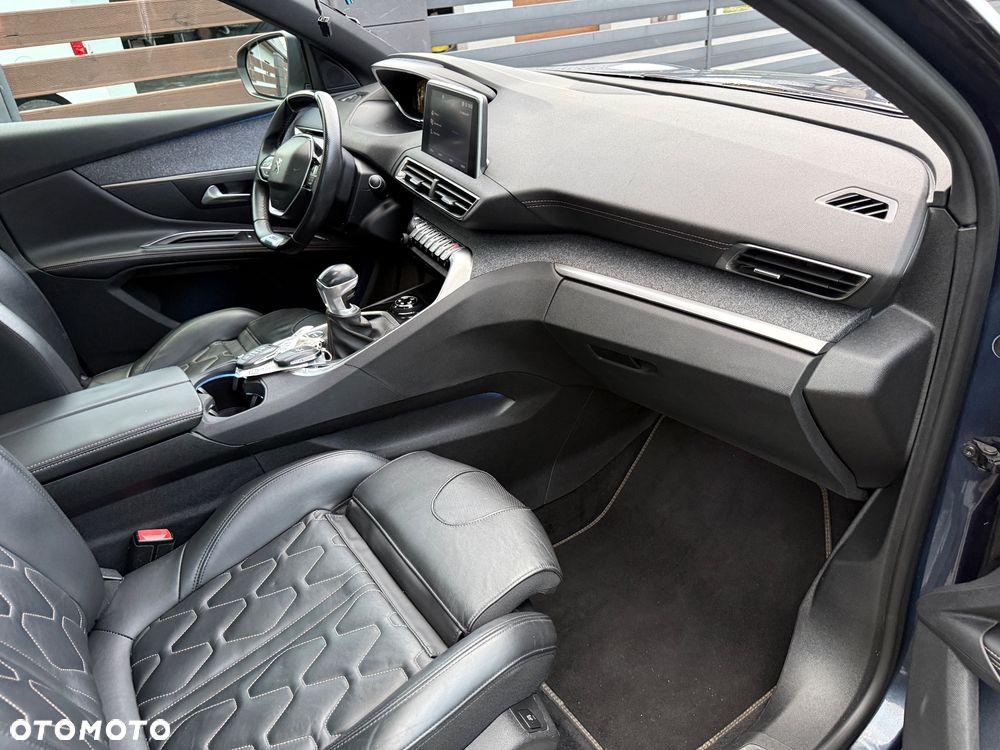 Peugeot 5008 - 34