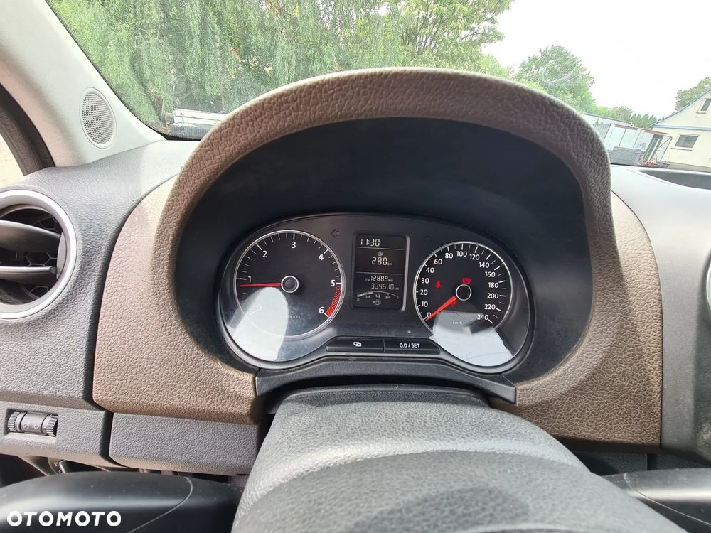 Volkswagen Amarok - 18