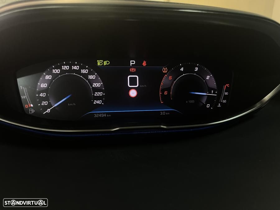 Peugeot 5008 1.5 BlueHDi Allure Pack EAT8 - 15