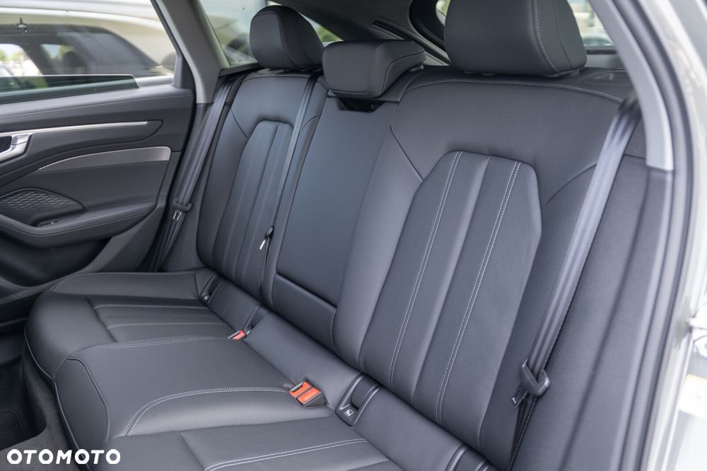 Audi A6 - 12