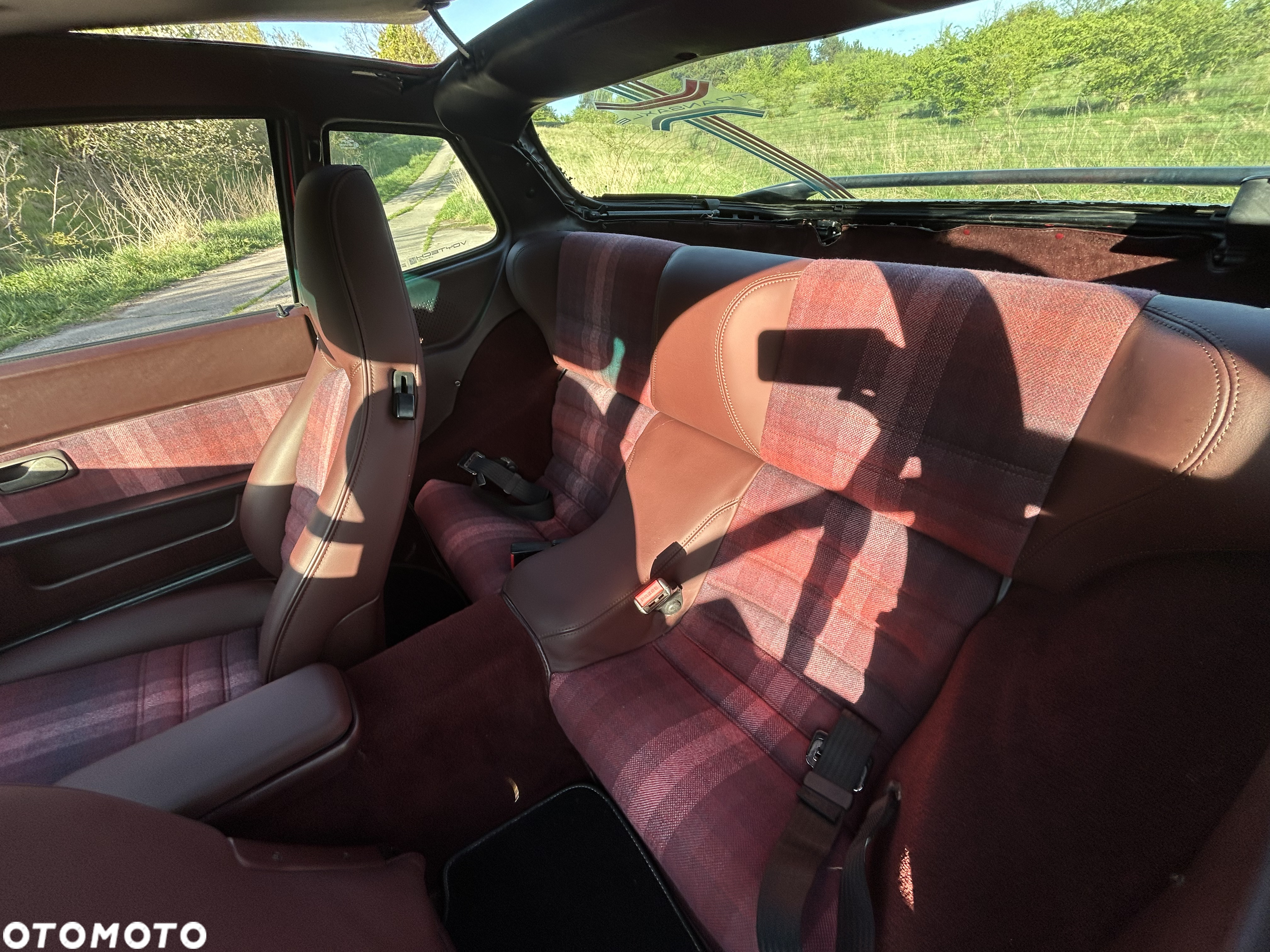 Porsche 944 - 23
