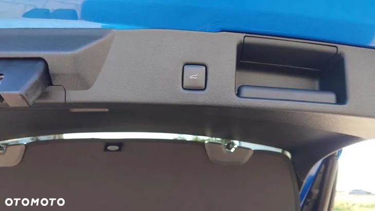 Ford Kuga 2.5P PHEV FWD Active X eCVT - 12