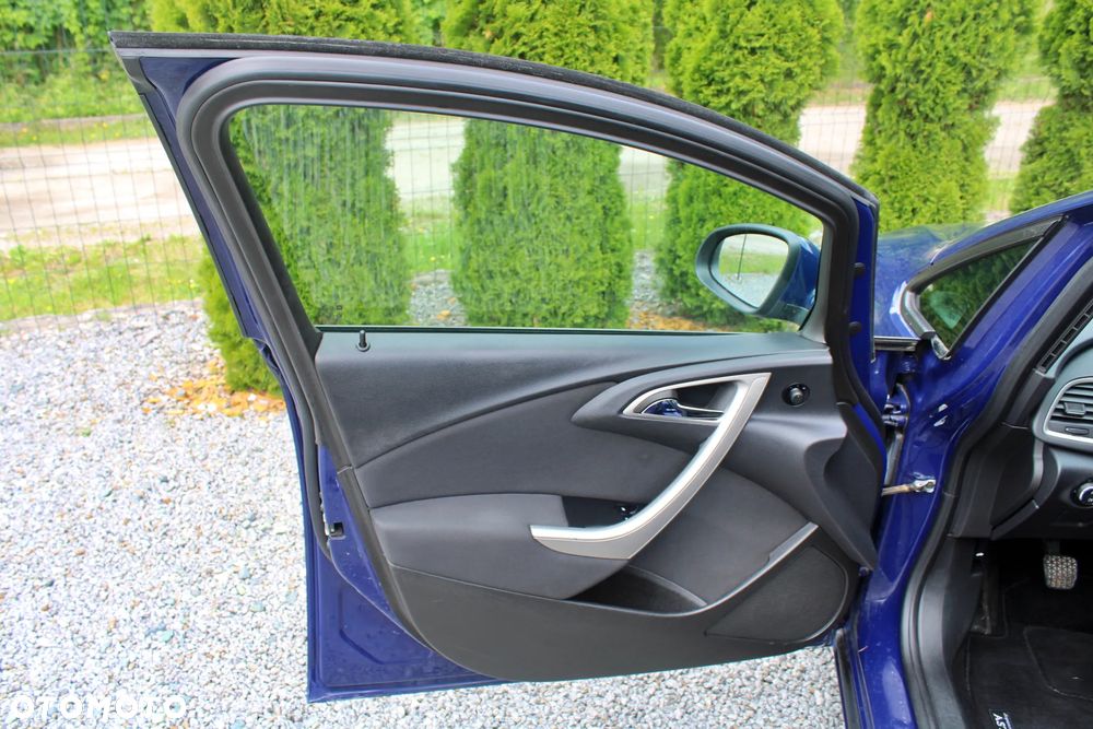 Opel Astra 1.3 CDTI DPF ecoFLEX TourerStart/Stop Edition - 22