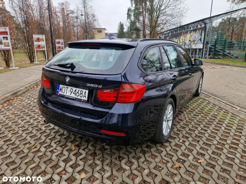 BMW Seria 3 - 10