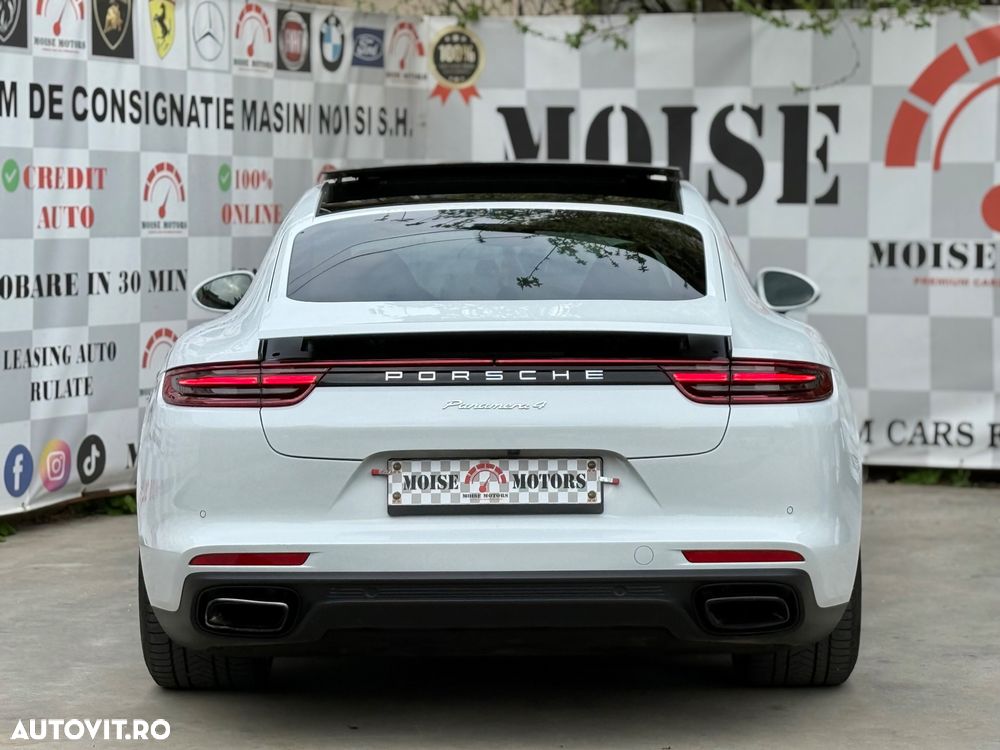 Porsche Panamera 4 Executive - 14